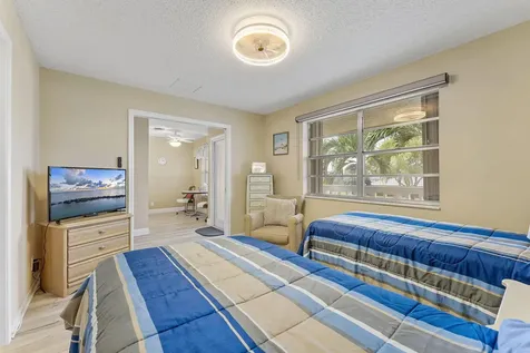 1050 Citrus Way Delray Beach FL 33445