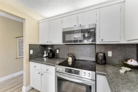 1050 Citrus Way Delray Beach FL 33445