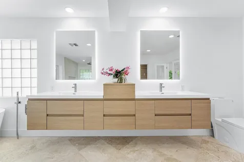 1332 Sw Tamarind Way Boca Raton FL 33486