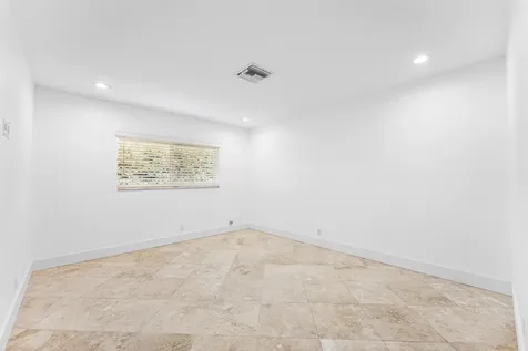 1332 Sw Tamarind Way Boca Raton FL 33486