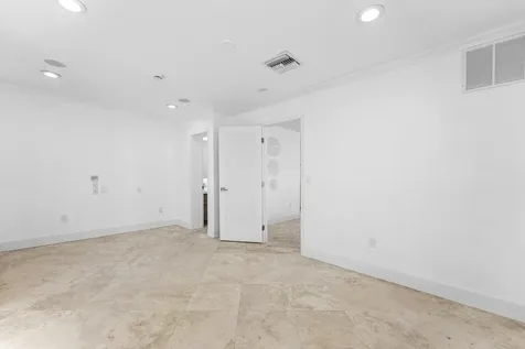 1332 Sw Tamarind Way Boca Raton FL 33486