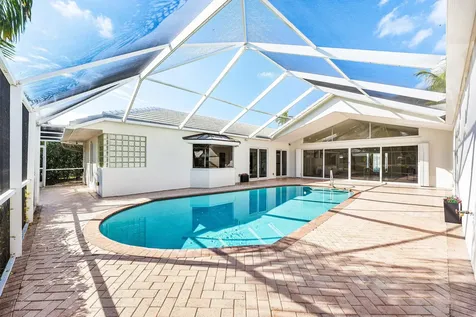 1332 Sw Tamarind Way Boca Raton FL 33486