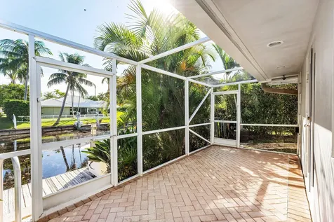 1332 Sw Tamarind Way Boca Raton FL 33486