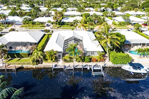 1332 Sw Tamarind Way Boca Raton FL 33486