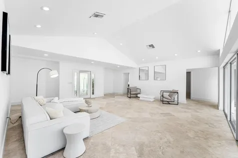 1332 Sw Tamarind Way Boca Raton FL 33486