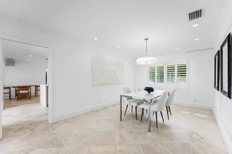 1332 Sw Tamarind Way Boca Raton FL 33486