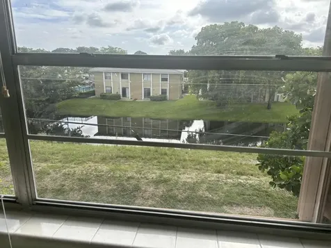 3090 Holiday Springs Boulevard Margate FL 33063