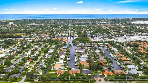 2346 Bay Village Court Palm Beach Gardens FL 33410