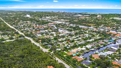 2346 Bay Village Court Palm Beach Gardens FL 33410