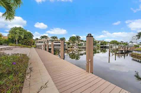 2346 Bay Village Court Palm Beach Gardens FL 33410