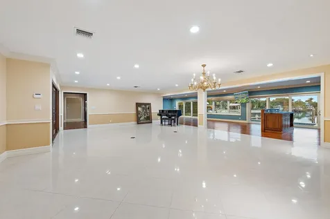 2346 Bay Village Court Palm Beach Gardens FL 33410