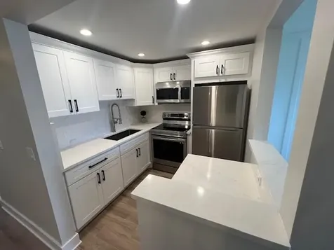 124 Sheffield F West Palm Beach FL 33417