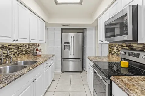 1400 N 70th Avenue Hollywood FL 33024