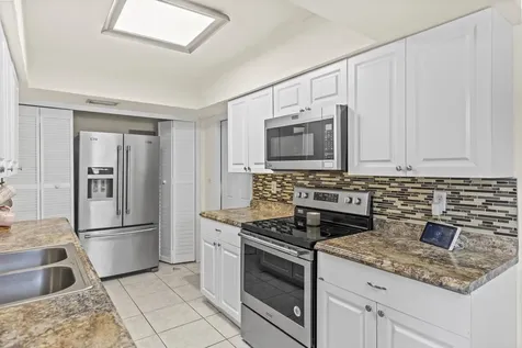 1400 N 70th Avenue Hollywood FL 33024