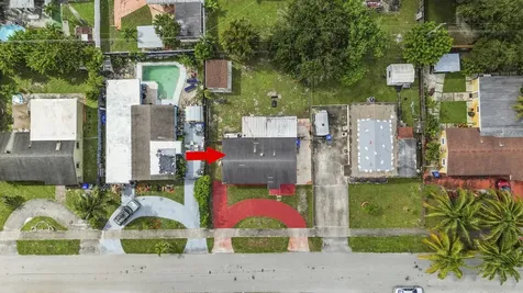1400 N 70th Avenue Hollywood FL 33024