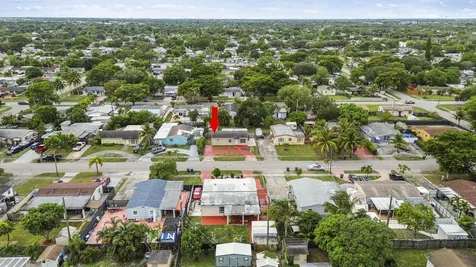 1400 N 70th Avenue Hollywood FL 33024