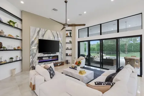 2751 Nw 70th Boulevard Boca Raton FL 33496