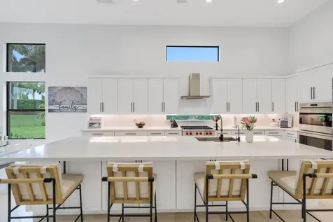 2751 Nw 70th Boulevard Boca Raton FL 33496