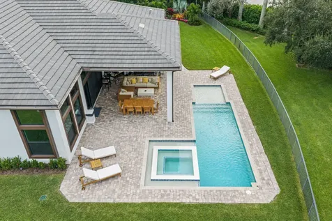 2751 Nw 70th Boulevard Boca Raton FL 33496