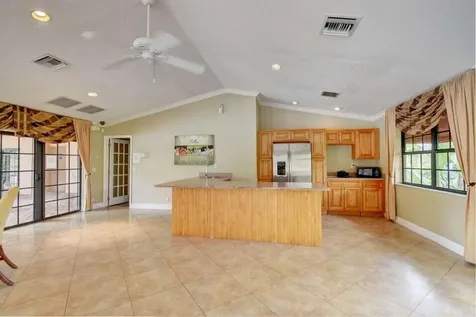 8200 Thames Boulevard Boca Raton FL 33433