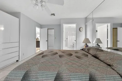 6065 Sunny Manor Court Delray Beach FL 33484