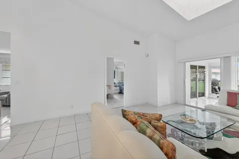 6065 Sunny Manor Court Delray Beach FL 33484