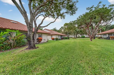 6065 Sunny Manor Court Delray Beach FL 33484