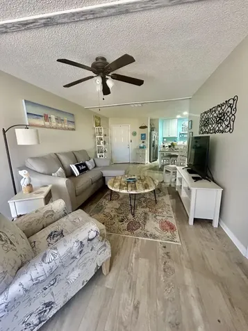 2041 Ne Collins Circle Jensen Beach FL 34957