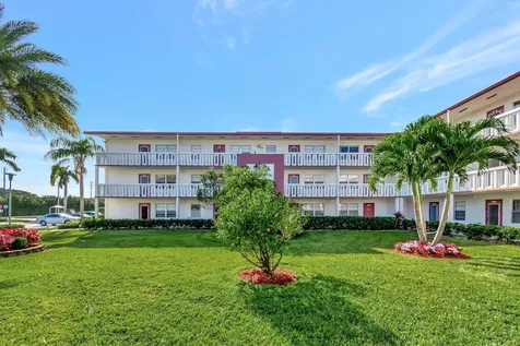 536 Fanshaw M Boca Raton FL 33434
