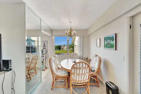 536 Fanshaw M Boca Raton FL 33434
