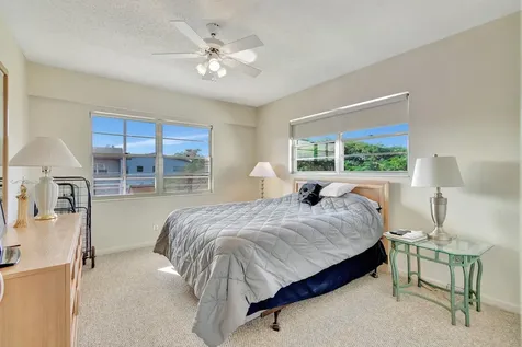 536 Fanshaw M Boca Raton FL 33434