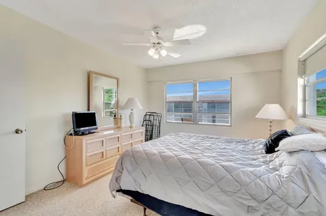 536 Fanshaw M Boca Raton FL 33434