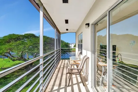 536 Fanshaw M Boca Raton FL 33434