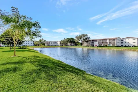 536 Fanshaw M Boca Raton FL 33434