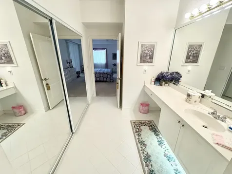 7715 Southampton Terrace Tamarac FL 33321