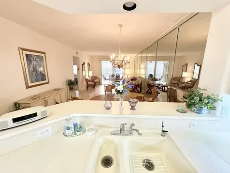 7715 Southampton Terrace Tamarac FL 33321