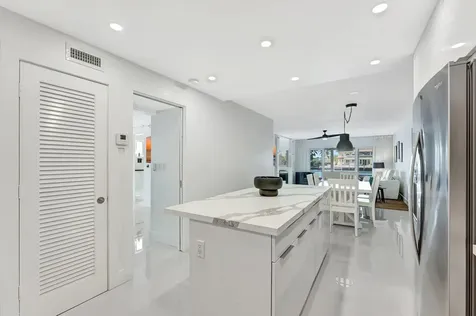 1198 Hillsboro Mile Hillsboro Beach FL 33062
