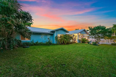 581 Sw Timber Trail Stuart FL 34997