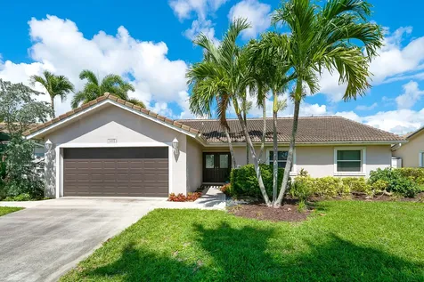 7661 W Country Club Boulevard Boca Raton FL 33487