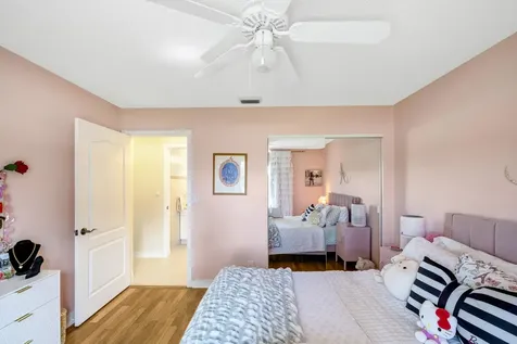 7661 W Country Club Boulevard Boca Raton FL 33487