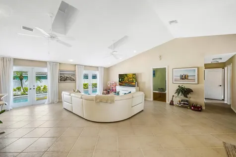 7661 W Country Club Boulevard Boca Raton FL 33487