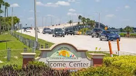 523 NW 25th Place Cape Coral FL 33993