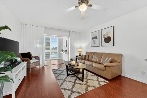 2724 N Garden Drive Lake Worth FL 33461