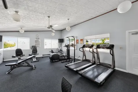2724 N Garden Drive Lake Worth FL 33461