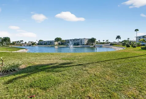2724 N Garden Drive Lake Worth FL 33461