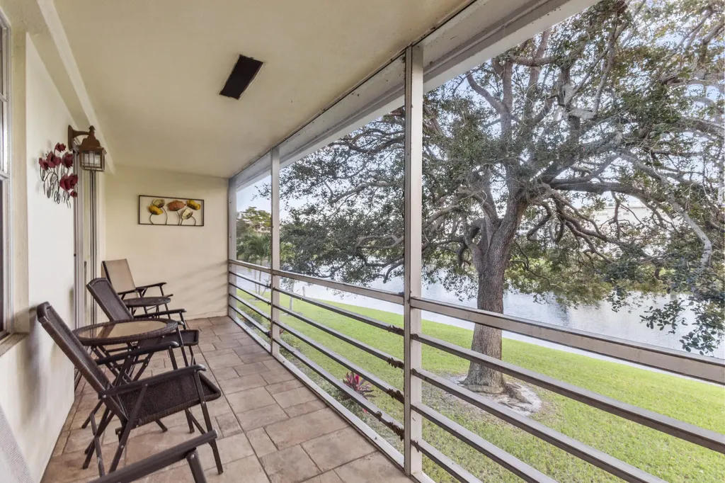 144 Tilford G Place Deerfield Beach FL 33442