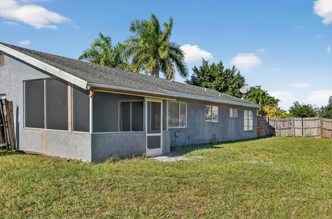 2079 SE Triumph Road Port Saint Lucie FL 34952