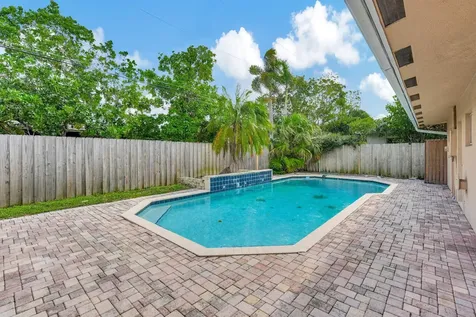 1300 Ne 26th Avenue Pompano Beach FL 33062