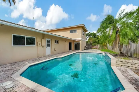 1300 Ne 26th Avenue Pompano Beach FL 33062