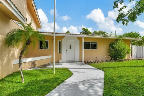 1300 Ne 26th Avenue Pompano Beach FL 33062